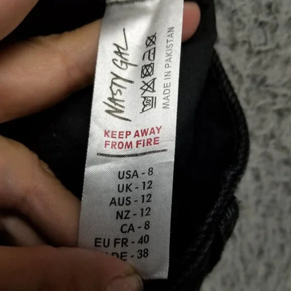 Nasty Gal Jeans Womens 8 Black Organic Cotton High Wide Leg Frayed Crop *Read* - Picture 14 of 16